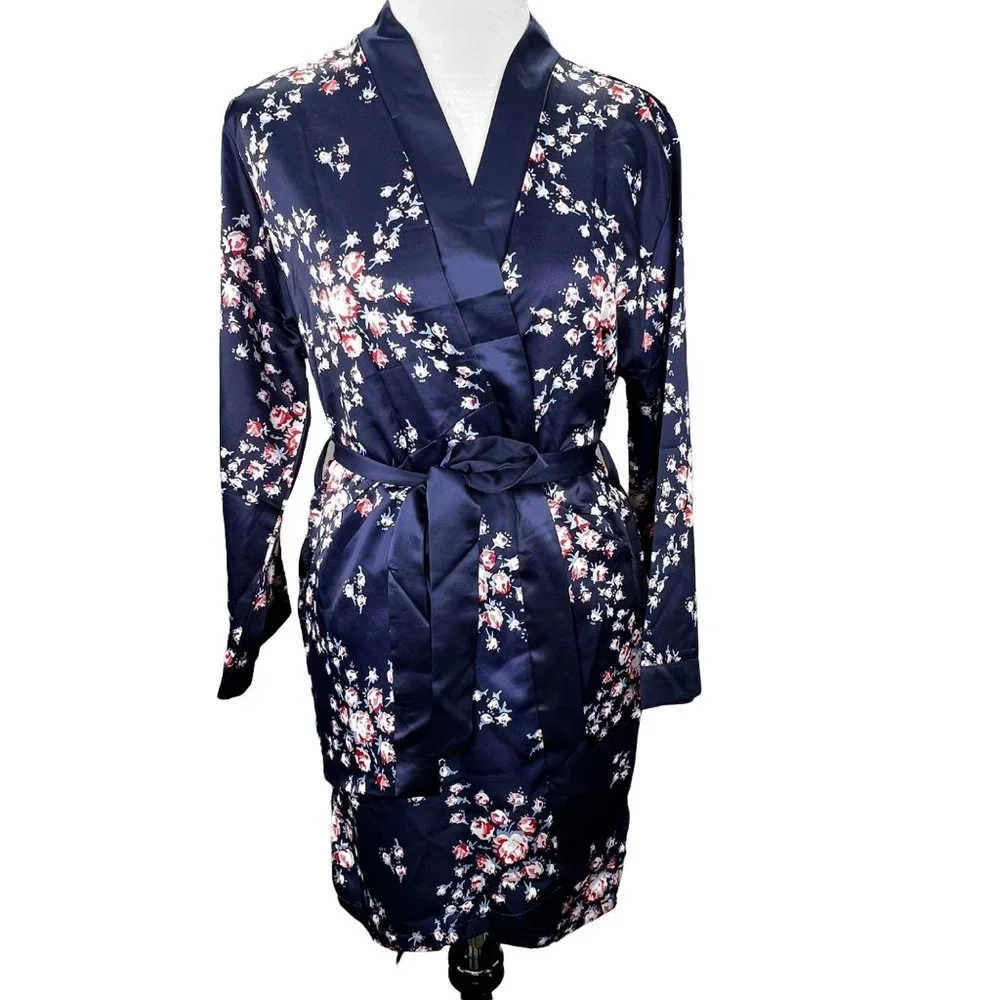 Morgan Lane Satin Robe Blue Floral Rose Print size S/M FabFitFun NWT - Picture 1 of 6
